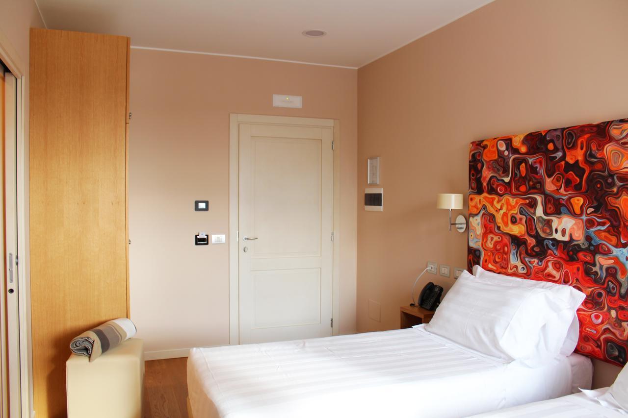 Dolcedorme Garni Hotel 2*